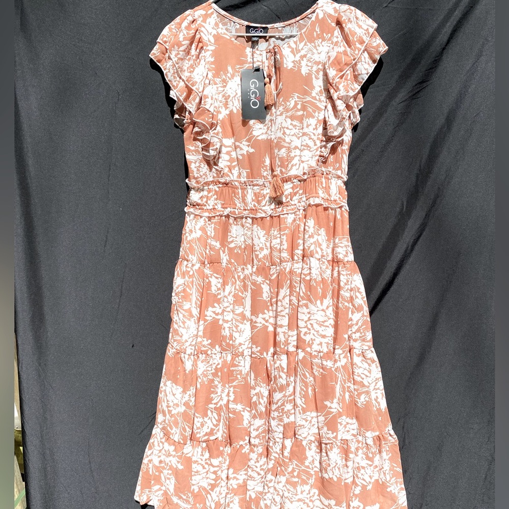Gigio  NWT ruffled, feminine printed dress